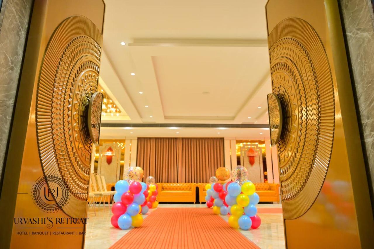 Hotel Urvashi Retreat By Bookingcare Katni Zewnętrze zdjęcie